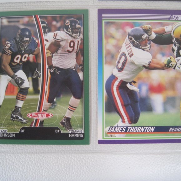 Lot of 7 Chicago Bears NFL Player Cards - Picture 7 of 8